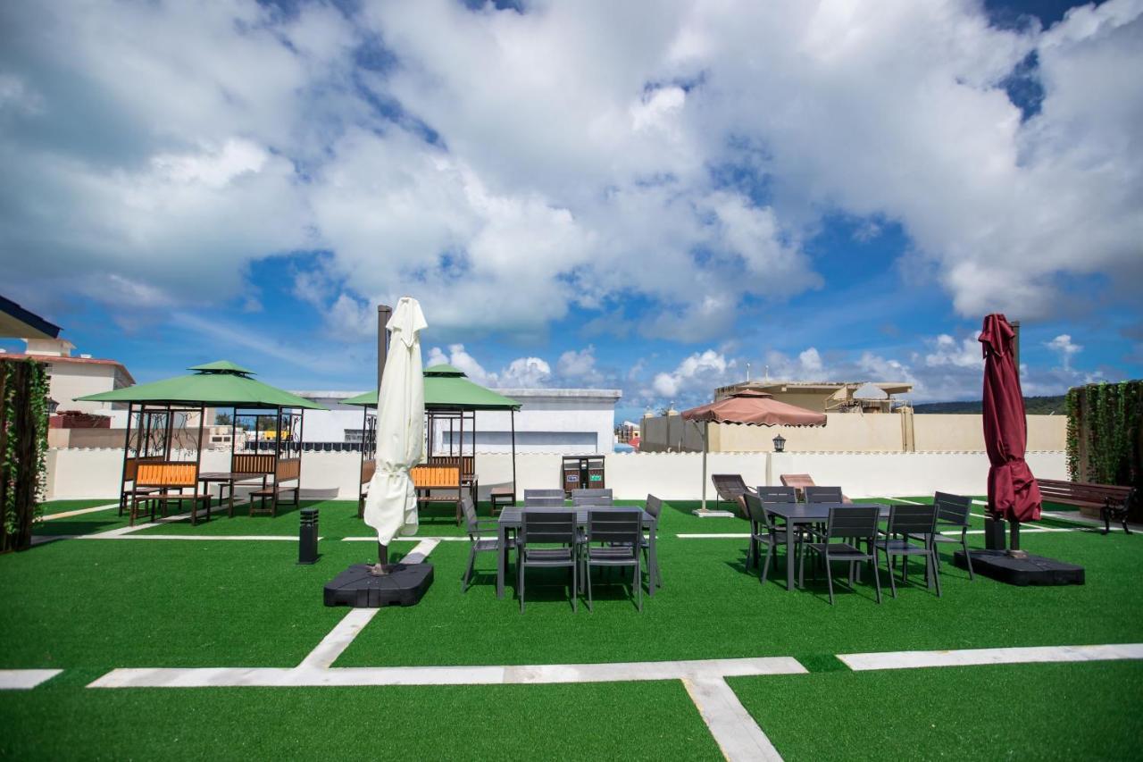 Hotel Americano Garapan Exterior foto